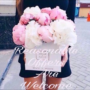 💕Reasonable Offers Welcome 💕